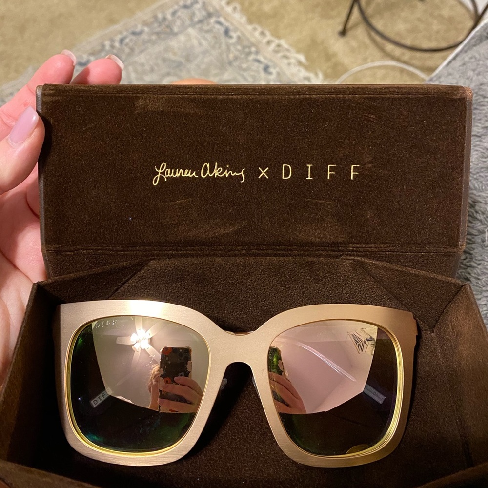 Lauren Akins sunglasses